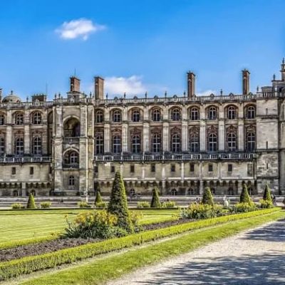 chateau-saint-germain-en-laye-paris-zigzag